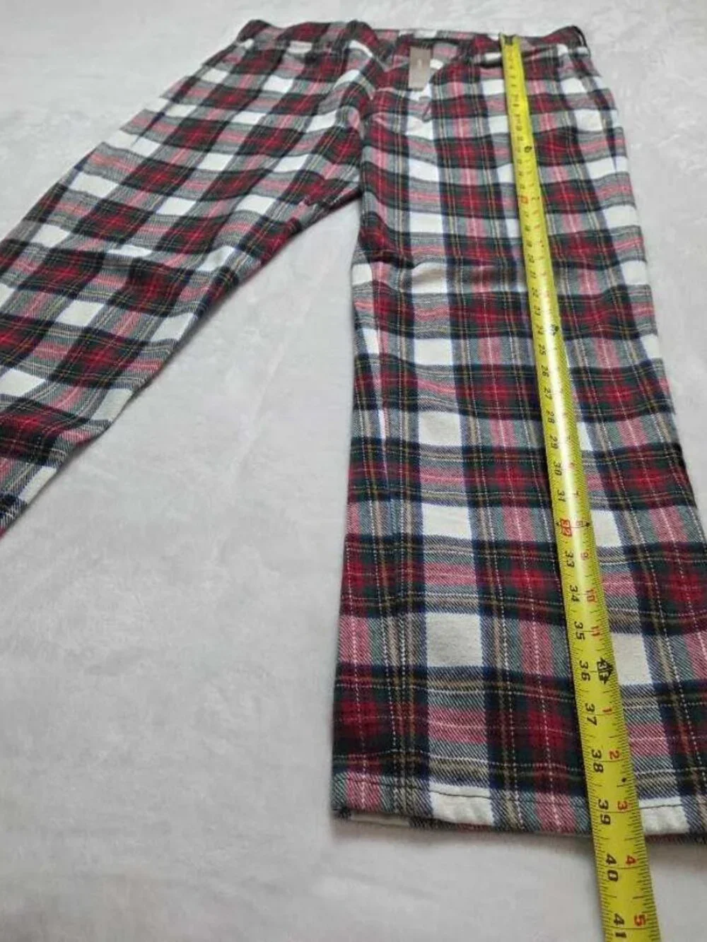 New 33x30 J.Crew classic 5-pocket twill pant in Christmas Stewart tartan plaid